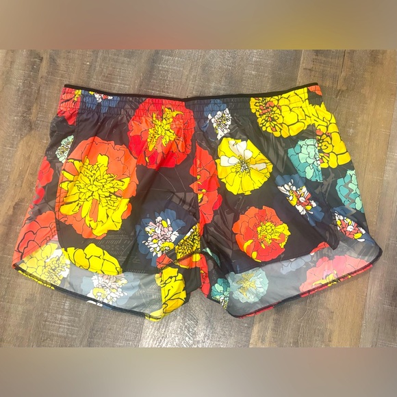 adidas Pants - Adidas Floral Women's Shorts XL